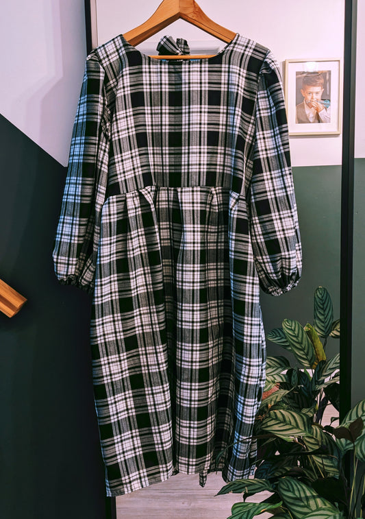 The Winnie Mini/Midi Dress ~ 16 fabrics