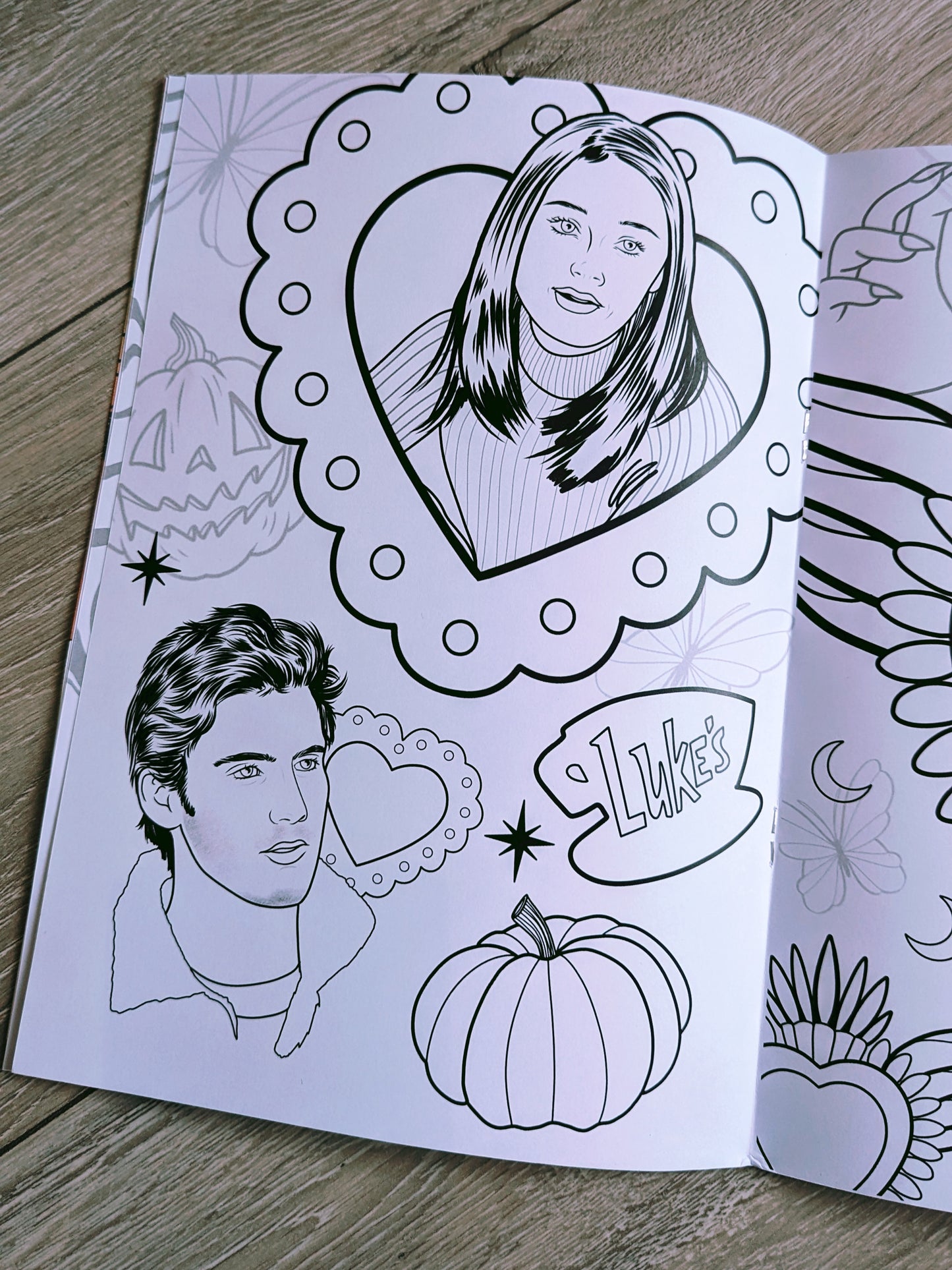 The Ultimate Halloween Colouring Book